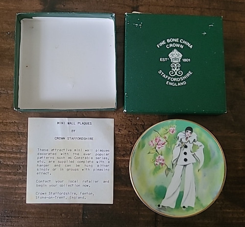 Crown staffordshire bone china - staffordshire,