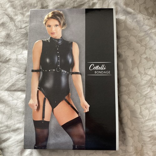 Black latex body - , with