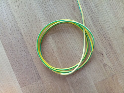 Green yellow earth - earth, sleeve
