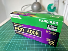 1 x Box of Fuji Pro 400H. Contains 5 x 120 films  - Frozen from new.