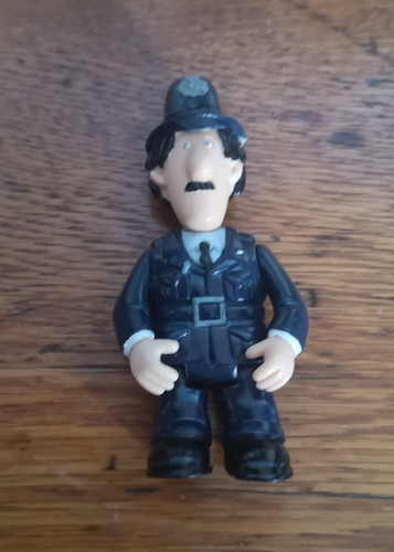Postman pat figures pc - postman,