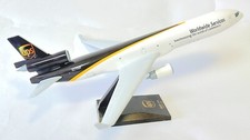 MD-11 UPS Logistics Premium  Skymarks Collectors Model Scale 1:200 SKR511