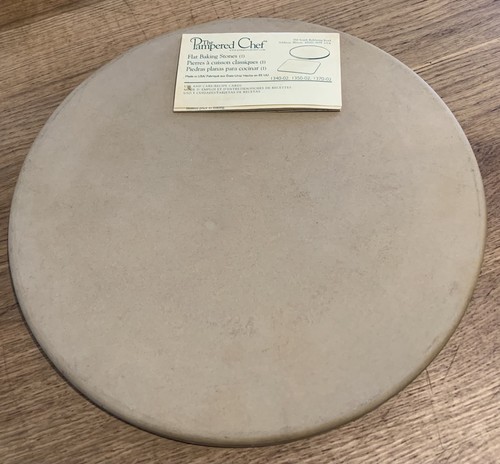 Pampered chef round - pampered, 13”