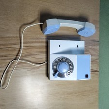 1973 single Toy Phone Iskra
