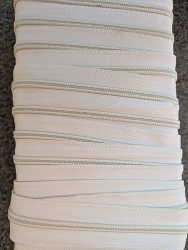 Continuous white nylon - white,