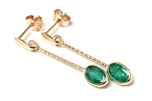 9ct gold oval - gold, emerald
