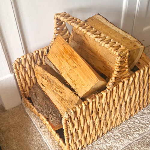 Brown woven wicker - brown, log