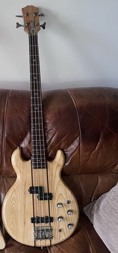 Bass guitar japanese - bass,