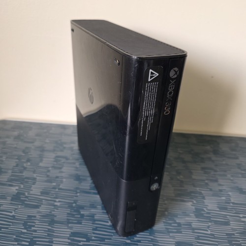 Microsoft xbox 360 console - microsoft,