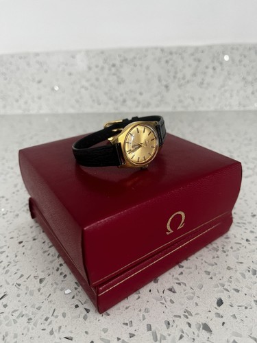 Vintage ladies omega geneve - vintage,