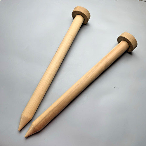 Wooden giant knitting - giant,