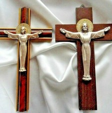 The Risen Christ. Wall cross