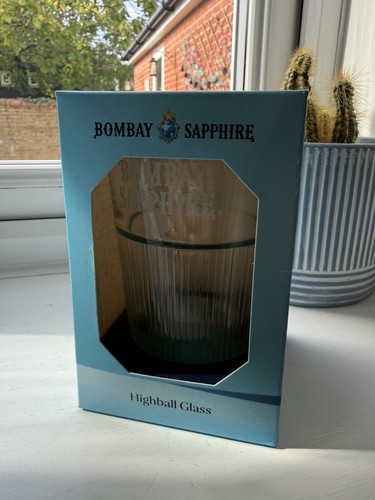 Bombay sapphire gin highball - bombay,