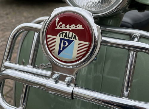 Scooter bar badge vespa - badge,