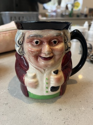 Toby jug shorter - toby, &