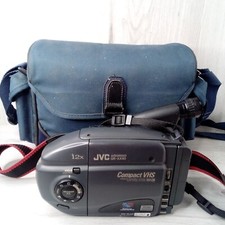 JVC GR-AX40 COMPACT CAMCORDER + BAG + STRAP - SPARES OR REPAIRS RETRO VINTAGE