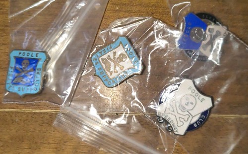 Poole pirates badges - poole,