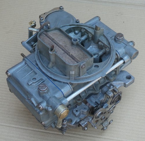Holley 8007 390cfm carburettor - 390cfm,