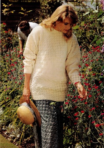 Vintage ladies jumper knitting - ladies,