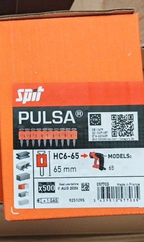Spit pulsa nails - spit,