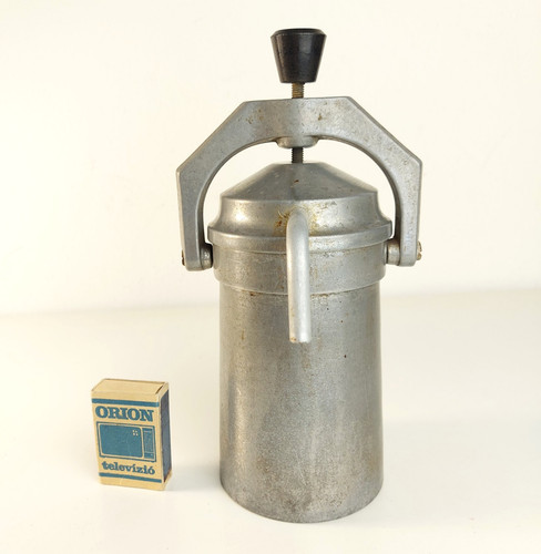 Vintage stovetop camping - vintage,