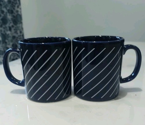 Pair navy blue and - blue, white
