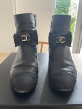 CHANEL Black Boots With Bow