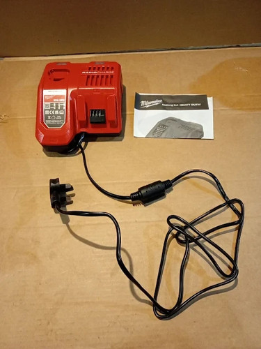 Milwaukee m12 18c - milwaukee, rapid