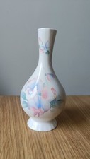 Aynsley Fine Bone China 'Little Sweetheart' Bud Vase Vintage