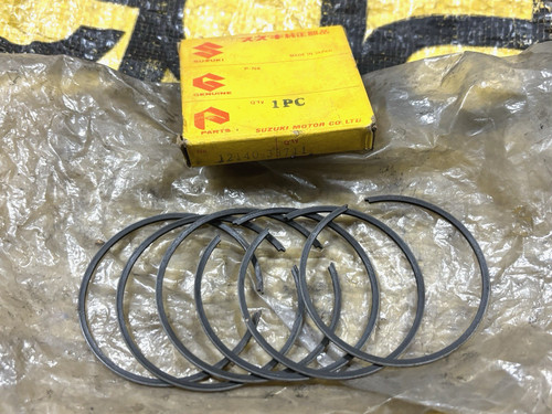 Suzuki gt250 gt380 - gt380, piston