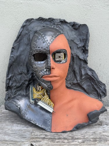 Ooak cyborg terminator artisan - cyborg,