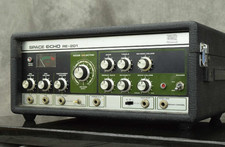 Roland RE-201 Space Echo