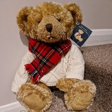 Harrods 2002 Giles Christmas