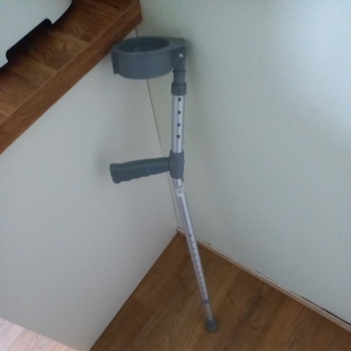 Crutch adjustable height - crutch....,