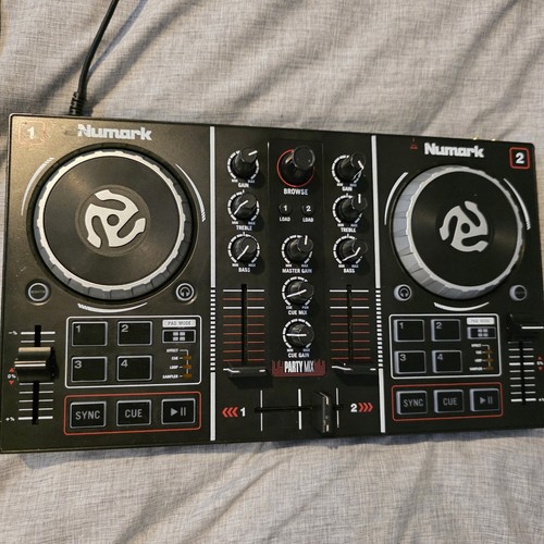 Numark party mix usb - 2, channel