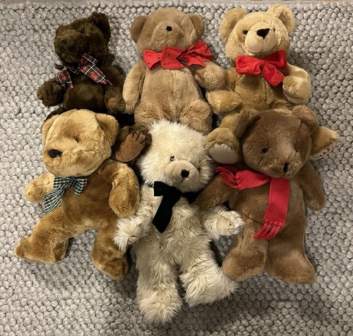 Vintage teddy bears