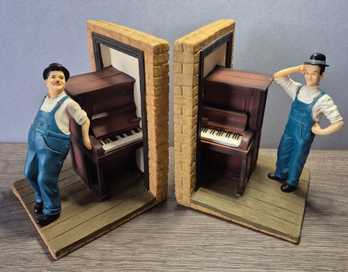 Laurel and hardy - hardy, ends