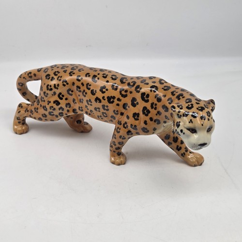 Beswick ceramic leopard - ceramic,