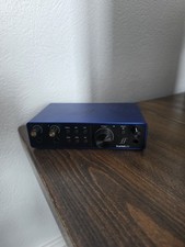 Focusrite Scarlett 2i2 4th Gen