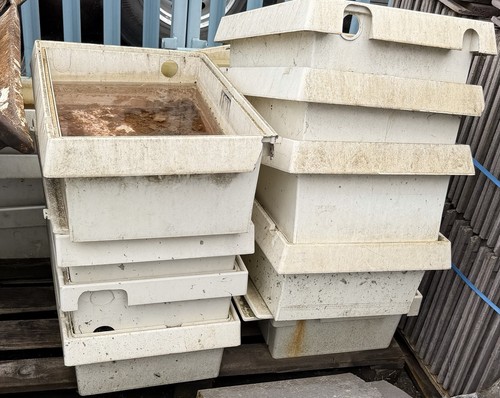 Job lot gas - gas, boxes