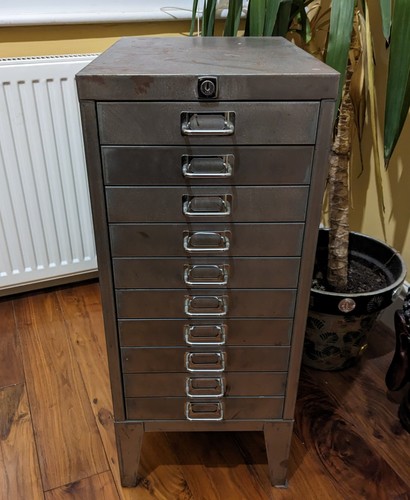 Vintage metal drawer filing - 10-drawer,