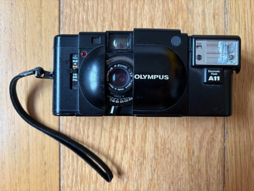 Olympus 35mm film camera - camera, +