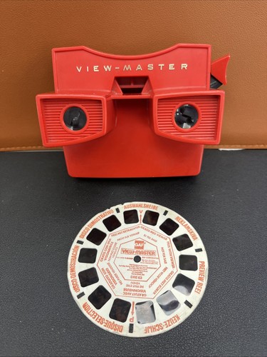 View master reels hand - view,