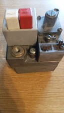 24 Volt Honeywell Red And