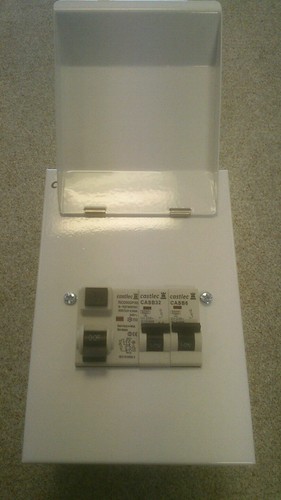 Metal garage consumer unit 63a - metal,