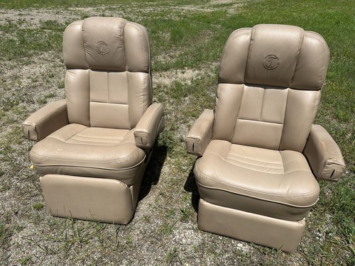 Villa captain chairs - villa, rv