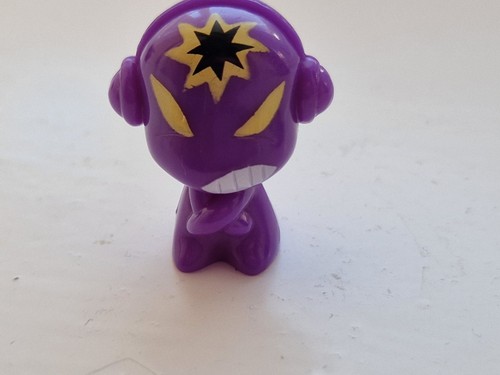 Gogo crazy bones - bones, series
