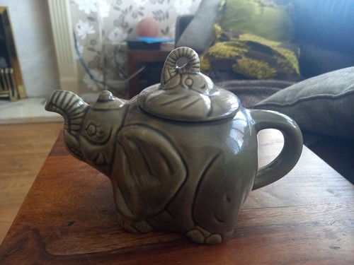Vintage novelty ceramic - vintage,