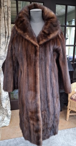 Vintage brown mink fur coat - brown,