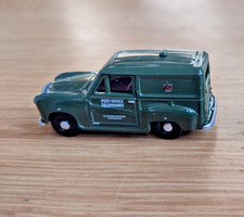 Corgi Classics Austin A35 Van